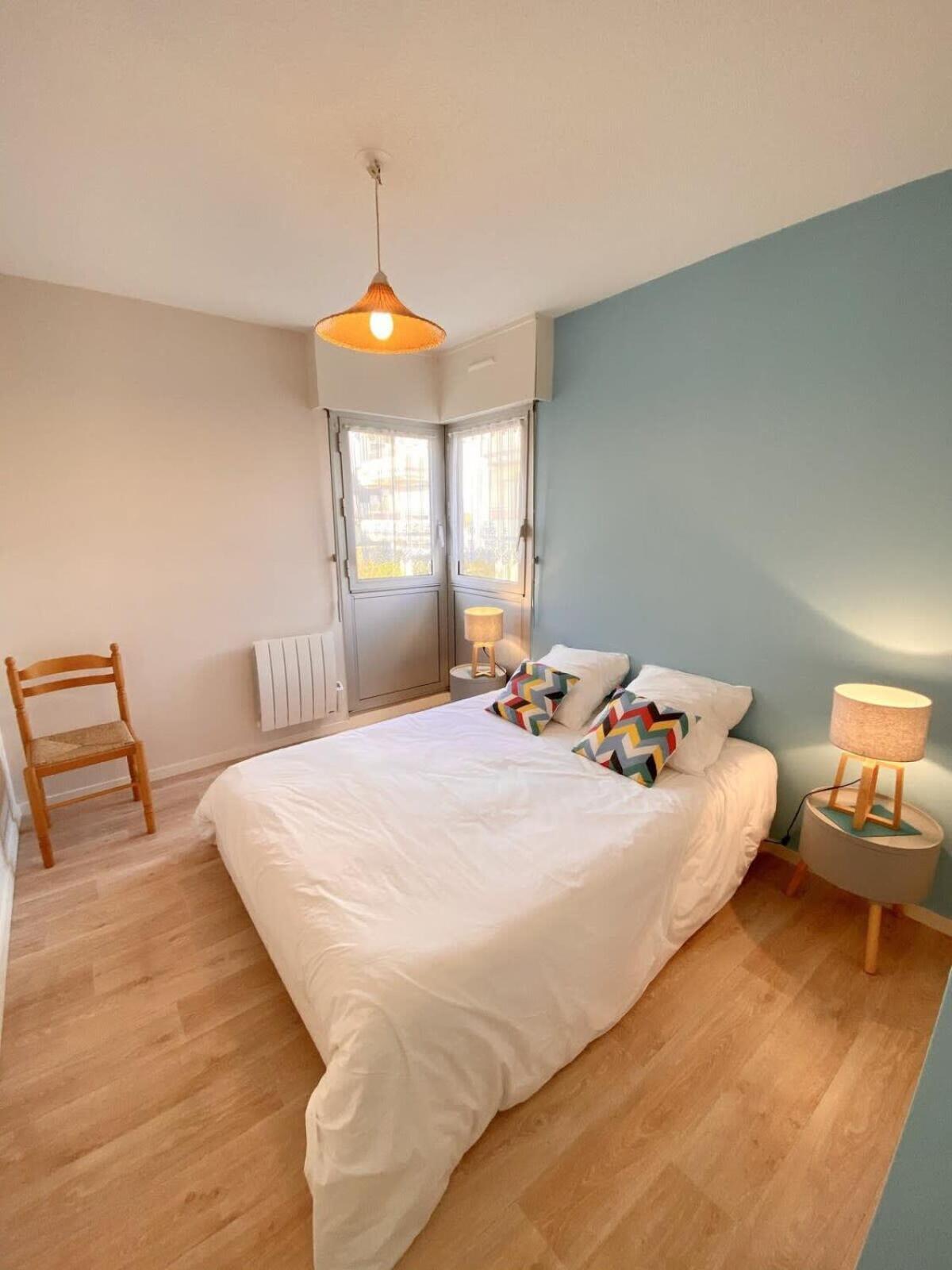 Charmant T3 Cosy A 2 Pas Du Bourg Et Des Plages Larmor-Plage Exterior foto